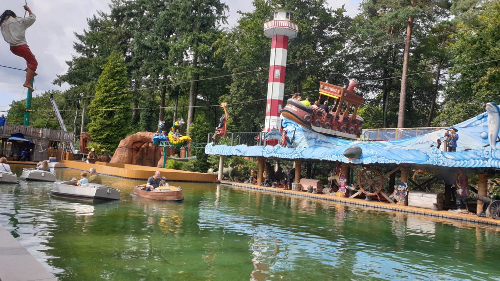 attracties in julianatoren apeldoorn pretpark attractiepark