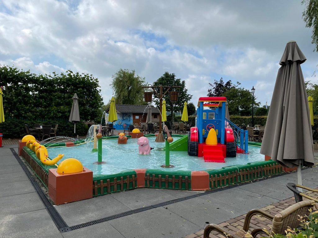 waterspeeltuin spraypark zwembad Hullie hullies